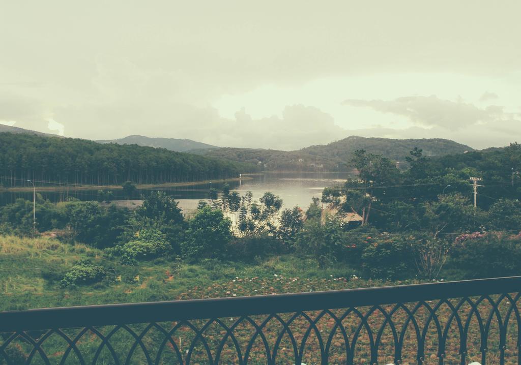 Romeo & Juliet Guesthouse Dalat ภายนอก รูปภาพ